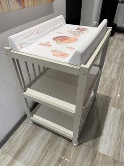 Prebaľovací pult + darujem príslušenstvo