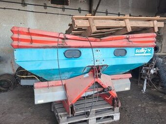 Rozmetadlo umelého hnojivá SULKY