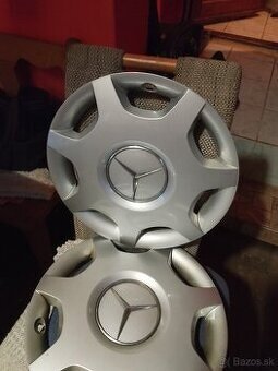 Ako nové originál Mercedes 16 puklice  4ks.Bez škrabančeka
