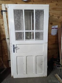 PREDÁM MASIVNE RETRO DVERE