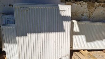 Predám radiator 80x90