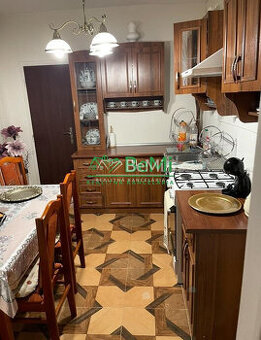 Predaj  veľký 2 izbový byt ZNÍŽENÁ CENA  - LEVICE (099-112-M
