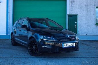 Škoda Octavia Combi 2.0 TDI RS DSG