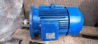 Predam prirubovy elektromotor MEZ Mohelnice 5,5 kw 1420 ot/m