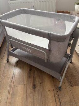 Postielka Feedo s funkciou kolísky