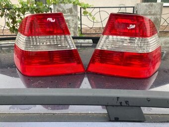 E46 zadné svetlá sedan