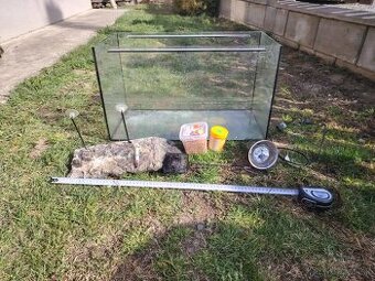 Akvárium s príslušenstvom pre korytnačku