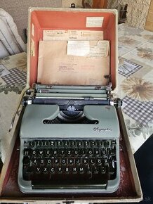 Predam kufrikový písací stroj