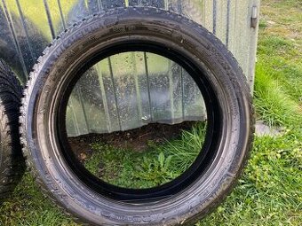 Mischelin 225/45/R17 zimne pneu.