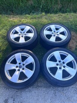 Predám Alu disky + Pneu 235/45 R17