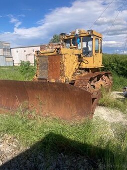 Boldozéz T170