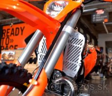 Výztuhy kryty chladiče komplet s ventilátorem KTM, Husqvarna