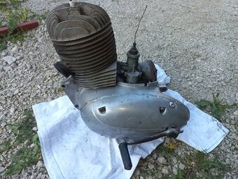 Jawa 250 353 motor
