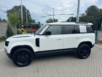 LAND ROVER DEFENDER 110 D250 SE AWD