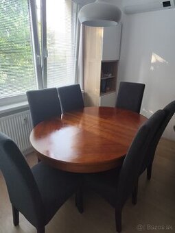 Okrúhly rozkladací stôl + 6 stoličiek