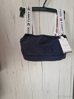 Tommy Hilfiger podprsenka