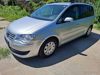 VW Touran 1.9 TDI 77kw Klima Model 2007 Facelift///Havárie//