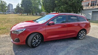 Hyundai i30 kombi 1.4 T-GDi Style (72000km), manuál
