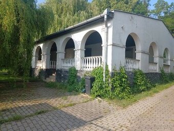 Využite možnosť bývania a podnikania zároveň Lučenec -Opatov
