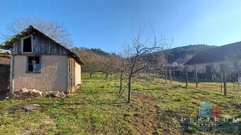 SUPER CENA - Stavebný pozemok 1213 m2 obec BRODZANY