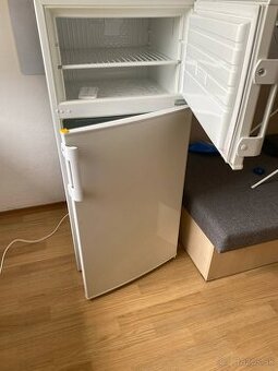 Chladnička s mrazničkou Gorenje – plne funkčná