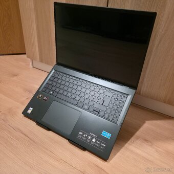 Acer Swift Edge 16 32GB 1TB OLED 1.23kG 17m záruka alza.sk