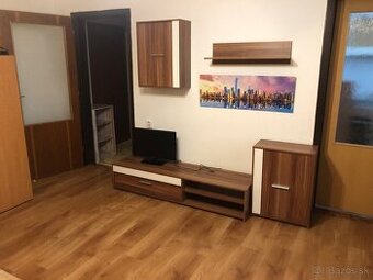 Prenajom 1 izbovy byt Tahanovce - 1