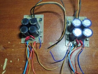 Zdroje zosilňovača