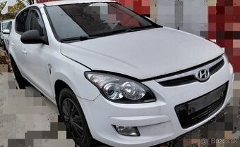 HYUNDAI i30 1.4 2009 predám motor G4FA, NÁRAZNÍK, KAPOTA, ST