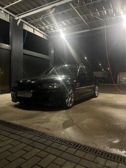 BMW 318i E46