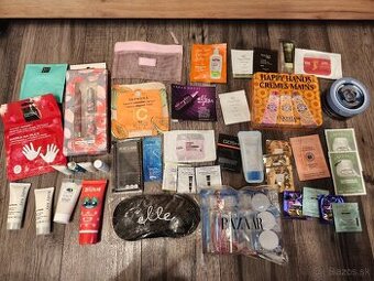 Veľmi veľké množstvo značkovej kozmetiky a vzoriek