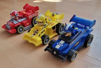 Tlapková patrola autá