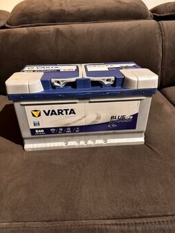 Autobatéria značky Varta 12V 75ah 730A.