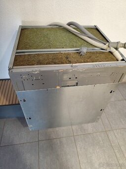 Umývačka riadu Whirlpool