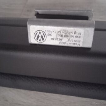 Deliaca prepážka kufra VW Passat B8