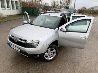 Dacia Duster 4x4 TOP STAV