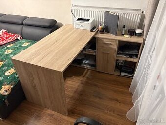 Predam konferencny a rohový písací stôl+stolička