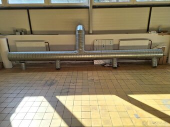 Predám vzduchotechniku s motorom a filtrom