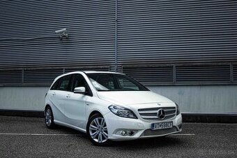 Mercedes-Benz B trieda 180 CDI BlueEFFICIENCY