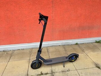 Xiaomi Mi Electric Scooter 3