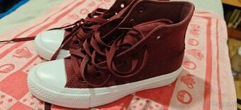 Predám čisto nové tenisky Converse - dievčenské