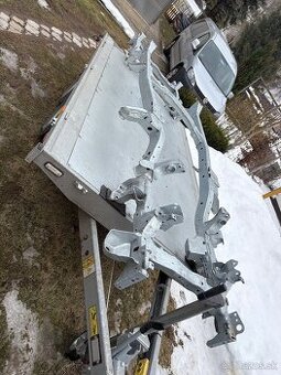 L200 06-15 repasovaný rám