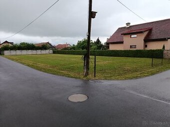 Stavebný pozemok 1000/m2