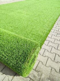 VÝPRODEJ umělý trávník výška 35mm za krásnou cenu 12€/1m²