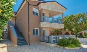 Chorvátsko -predaj- luxusný dom  blízko mora PRILEŽITOSŤ