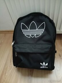 batoh / ruksak Adidas, ako nový (iba pá krát použitý)