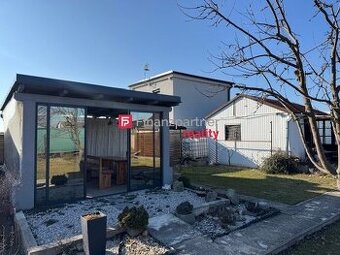 ZNÍŽENÁ CENA - predaj Záhradná chata Šaštín  + záhrada 404m2