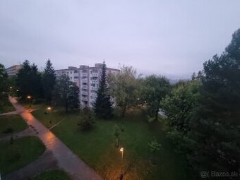 Predáme 4-izbový byt v Dubnici nad Váhom pri ABC
