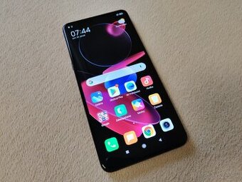 Xiaomi Mi Mix 3 - 5G. 6gb//128gb. Tmavá metalíza šedá.