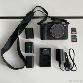 Úplne nová Sony A7 Alpha 7 III - iba 795 cvaknutí + prísluše